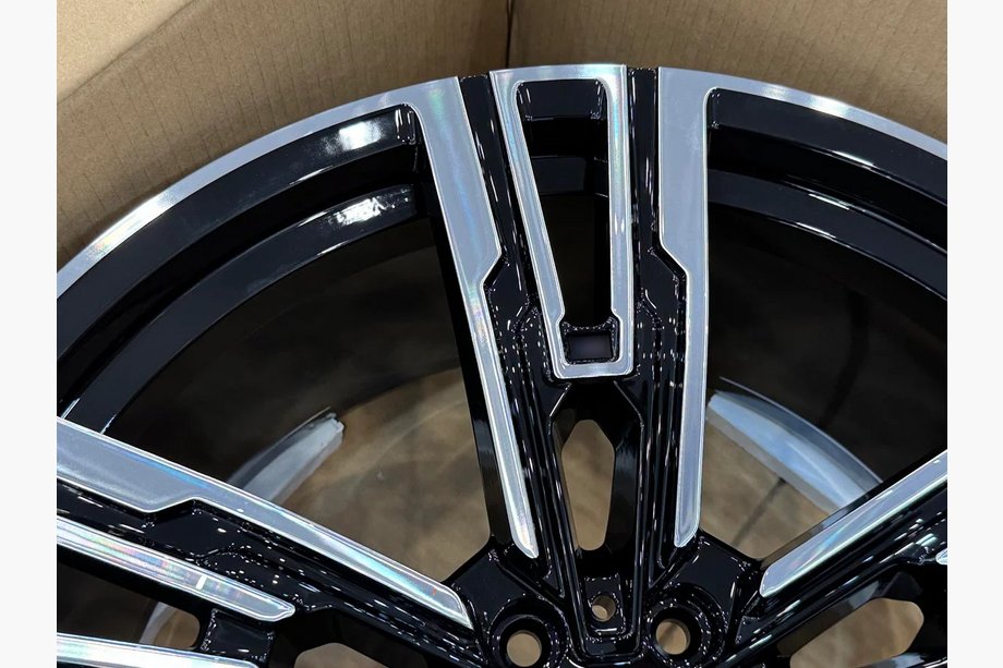 BMW radu 7 G70/G71 2022– OEM kované disky R21 (4 ks) Fotografia 8