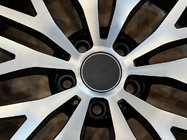 Hyundai Grandeur 2017– OEM kované disky R21 (4 ks) fotografia 7