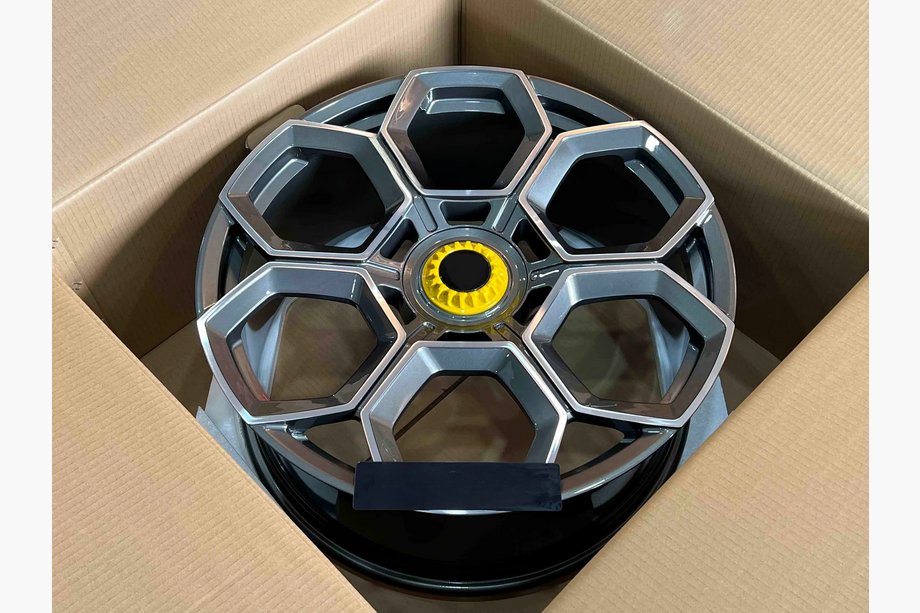 Lamborghini Huracan 2014– Kované disky OEM R20 V1 (4 ks) Fotografia 1