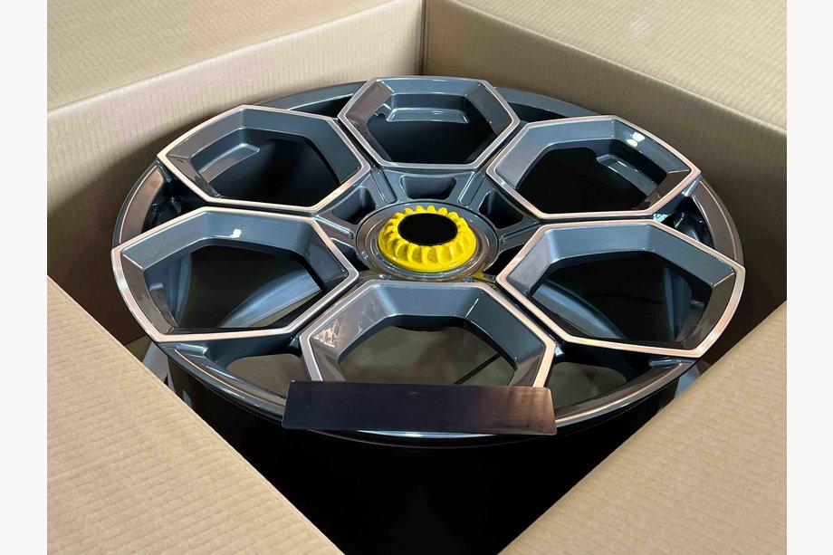 Lamborghini Huracan 2014– Kované disky OEM R20 V1 (4 ks) Fotografia 3