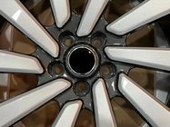 Range Rover V L460 2021– Kované disky OEM R24 V2 (4 ks) fotografia 4