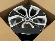 Range Rover Sport 2022– Kované disky OEM R23 V6 (4 ks) fotografia 4