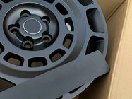 Land Rover Defender 2019– Kované disky OEM R20 V4 (4 ks) fotografia 9