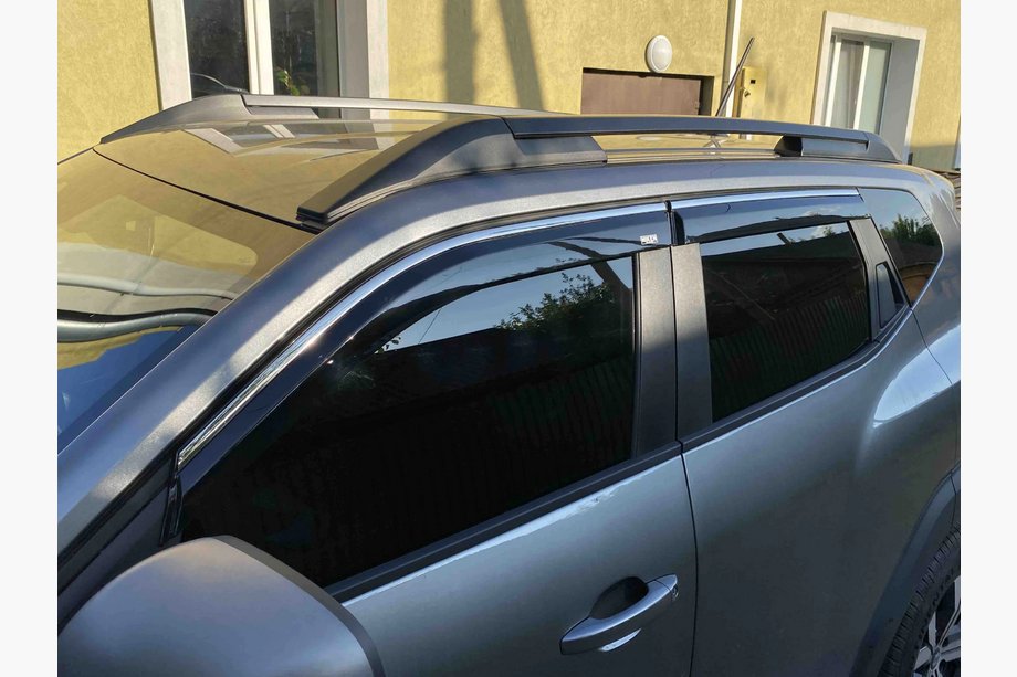 Renault Duster 2024– Okenné deflektory s chrómovou lištou Niken Luxury (4 ks) Image