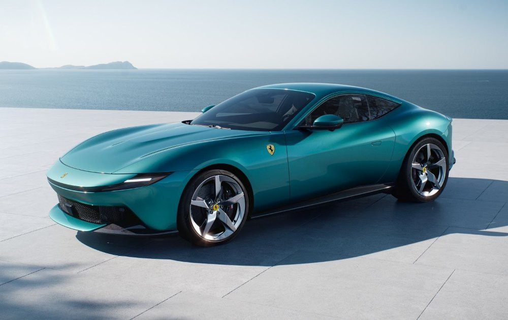 Prehľad športového kupé Ferrari Amalfi 2026
