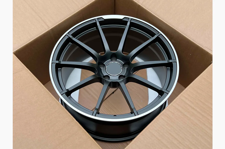 Mercedes AMG GT C190/R190 2014–2022 Kované OEM disky R19 R20 (4 ks) Fotografia 3
