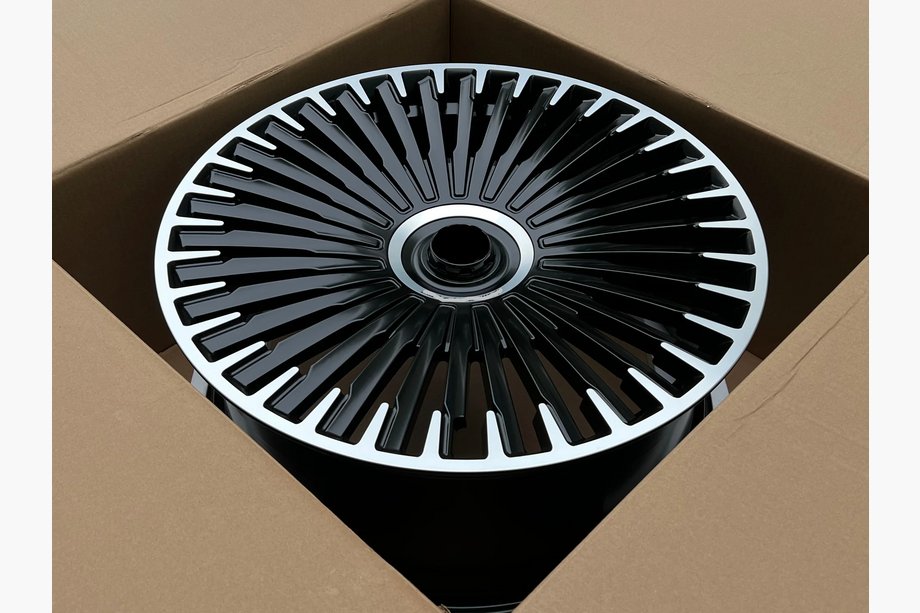 Mercedes S-class W223 2020– Kované OEM disky R22 V5 (4 ks) Fotografia 4