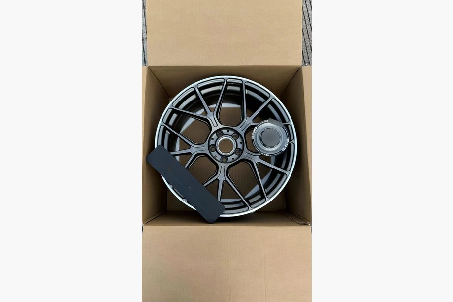 Mercedes trieda C W206 2022– Kované OEM disky R20 (4 ks) Fotografia 9