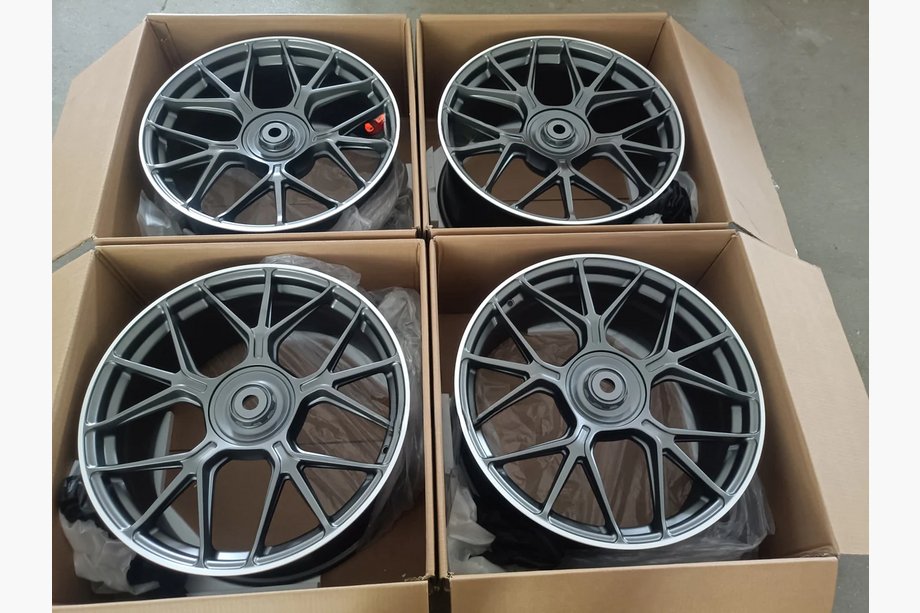 Mercedes trieda C W206 2022– Kované OEM disky R20 (4 ks) Fotografia 8