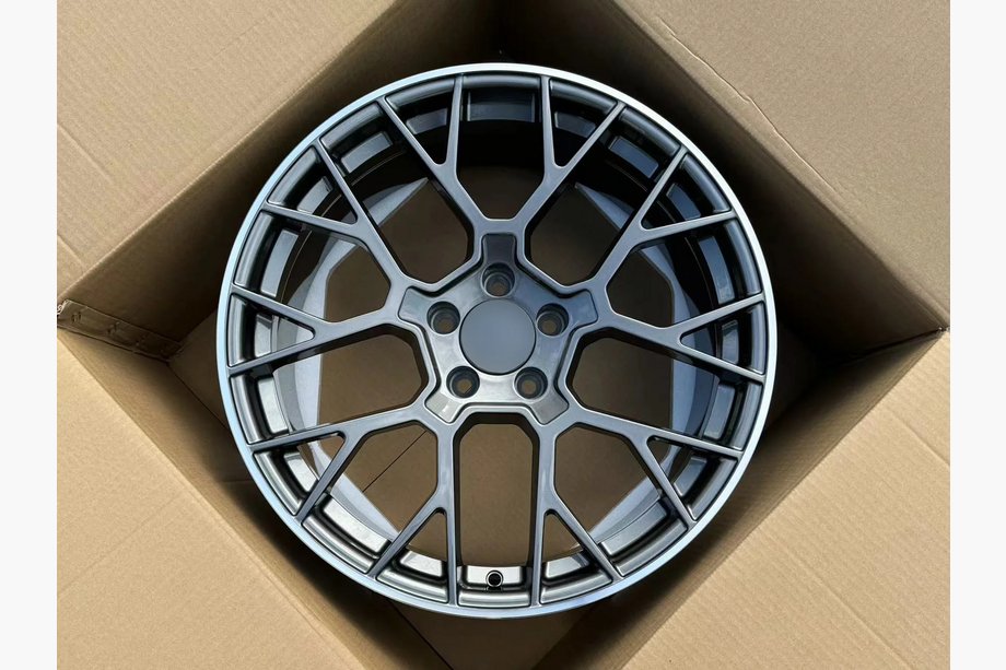 Mercedes C-class W205 2014–2021 Kované disky OEM R19 V2 (4 ks) Image