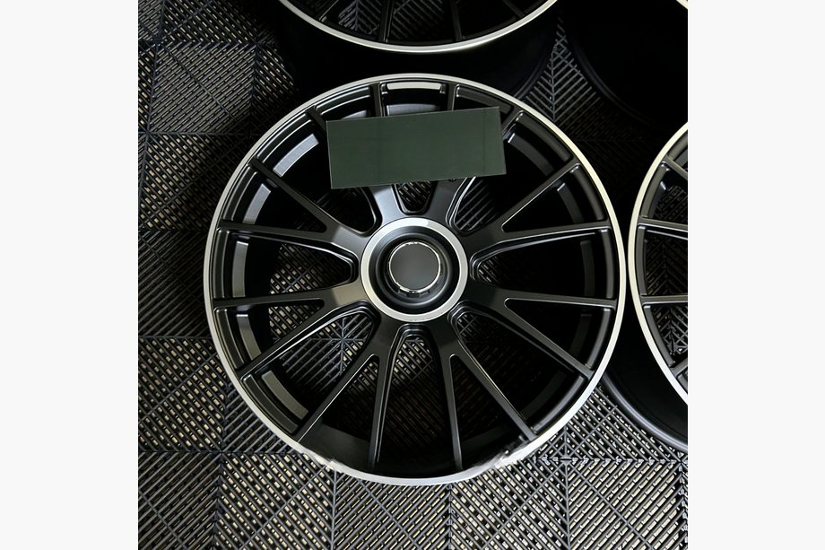 Mercedes E-class W214 2023– OEM kované disky R21 (4 ks) Image