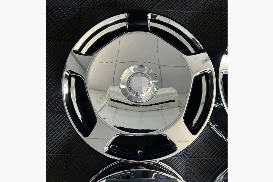 Mercedes S-class W223 2020– Kované OEM disky R22 (4 ks) Image