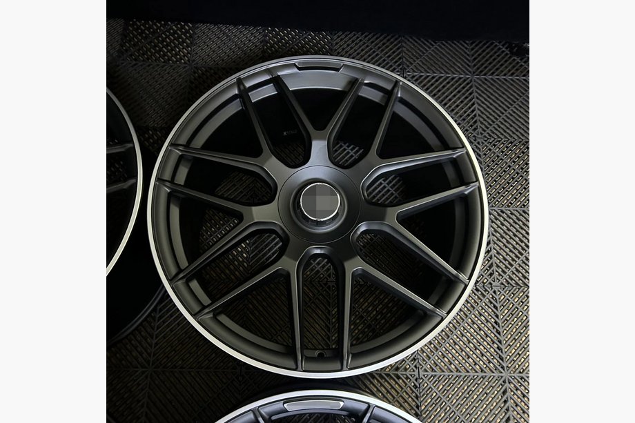 Mercedes GLE W167 2018– Kované disky OEM R22 V4 (4 ks) Image