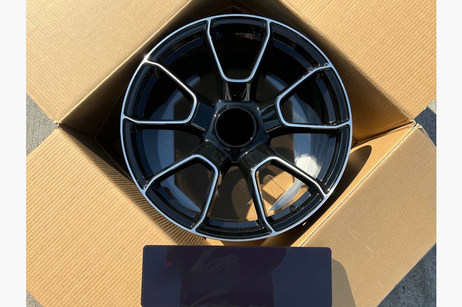 Porsche 911 (991) 2011–2019 Kované OEM disky R21/R22 (4 ks) Image