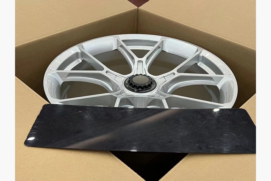 Porsche Boxster/Cayman 981 2013–2016 OEM kované disky R20/R21 (4 ks) Fotografia 4