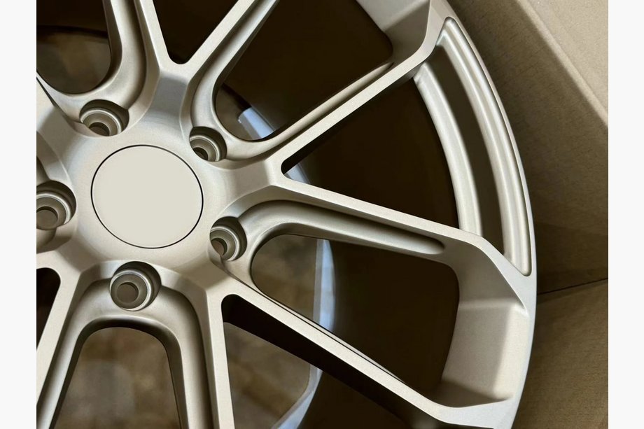 Porsche Cayenne 2018– Kované disky OEM R22 V4 (4 ks) Fotografia 9