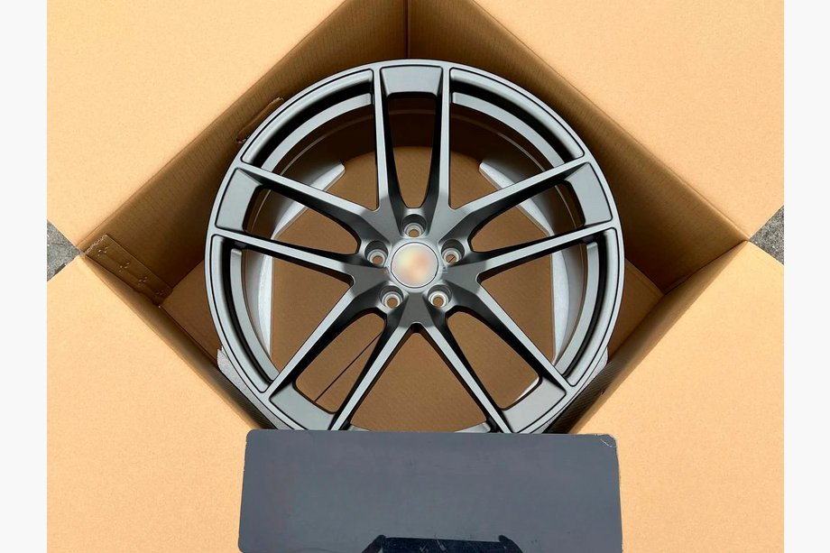 Porsche Macan 2014–2024 Kované OEM disky R20 (4 ks) Image