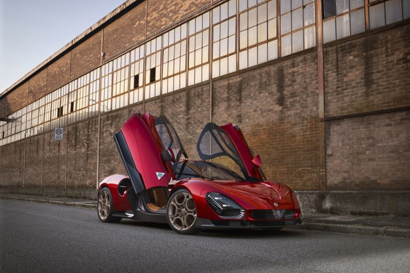 Prehľad Alfa Romeo 33 Stradale 2023