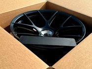 Porsche 911 (992) 2018– Kované OEM disky R20 R21 V31 (4 ks) fotografia 4