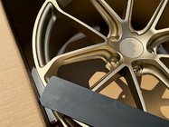 Porsche Cayenne 2018– Kované OEM disky R22 V7 (4 ks) fotografia 6
