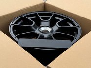 Porsche 911 (992) 2018– OEM kované disky R20 R21 V46 (4 ks) fotografia 5