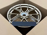Porsche 911 (992) 2018– Kované disky OEM R20 R21 V42 (4 ks) fotografia 9
