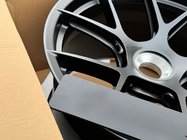 Porsche 911 (992) 2018– Kované OEM disky R20/R21 V43 (4 ks) fotografia 9