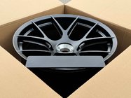 Porsche 911 (992) 2018– Kované OEM disky R20/R21 V43 (4 ks) fotografia 5