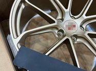 Porsche Cayenne 2018– Kované OEM disky R22 V10 (4 ks) fotografia 10