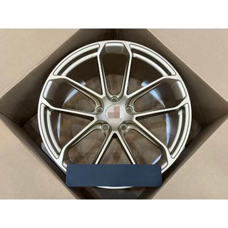 Kované OEM disky R22 V10 (4 ks) Porsche Cayenne 2018– fotografia 1