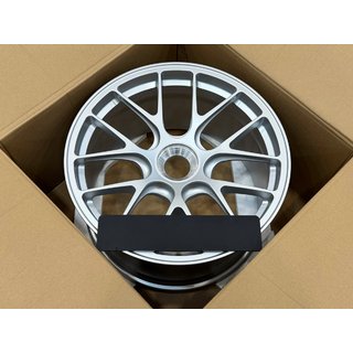 OEM kované disky R20 V6 (4 ks) Porsche 911 (991) 2011–2019 fotografia 3