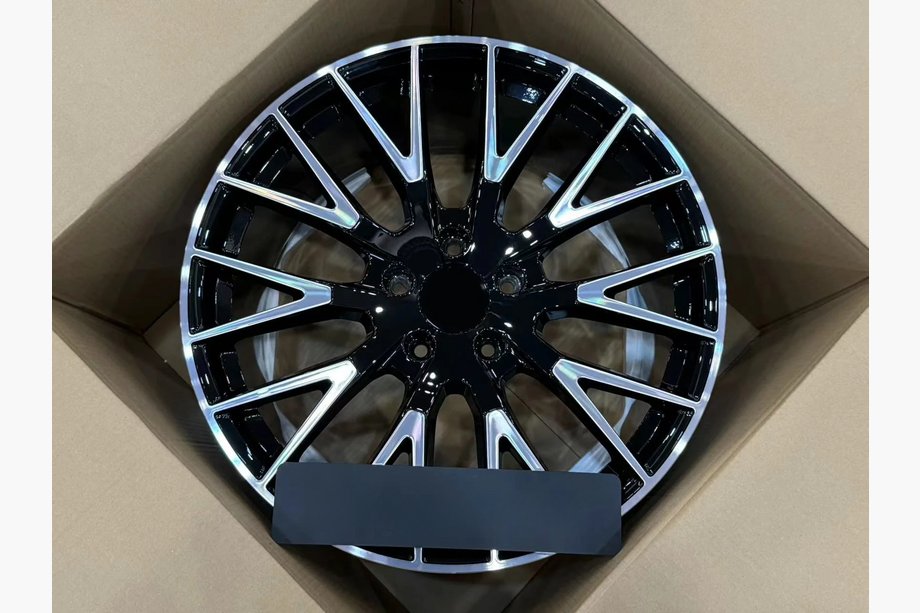 Porsche Panamera 2023– Kované disky OEM R21 V4 (4 ks) Image