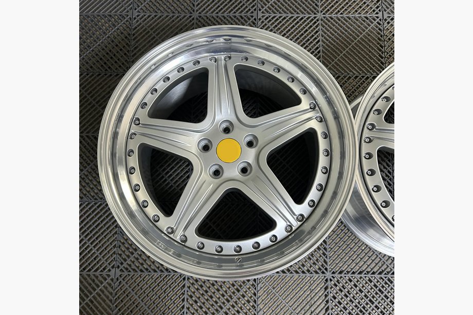 Ferrari 575M Maranello OEM kované disky R20/R21 (4 ks) Image