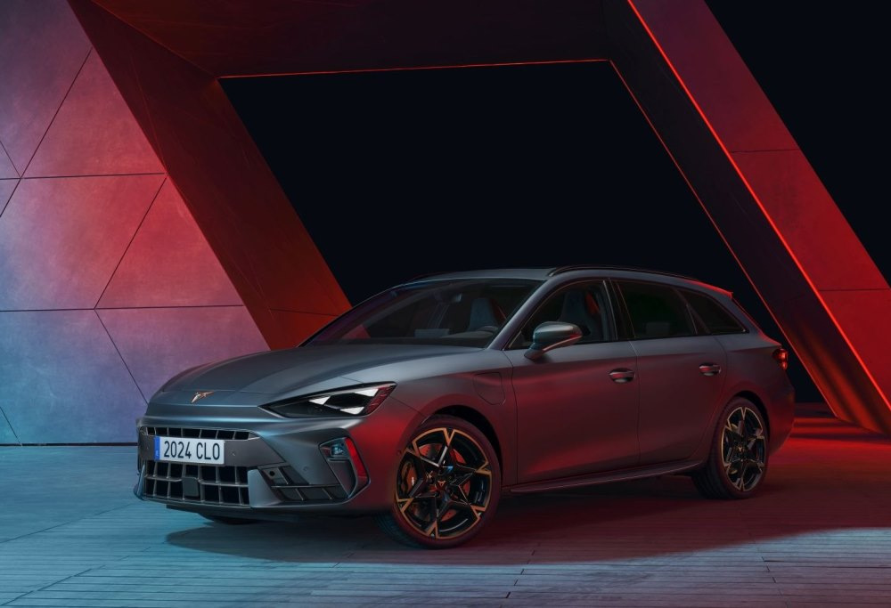 Test Cupra Leon Sportstourer 2024: Dynamické kombi