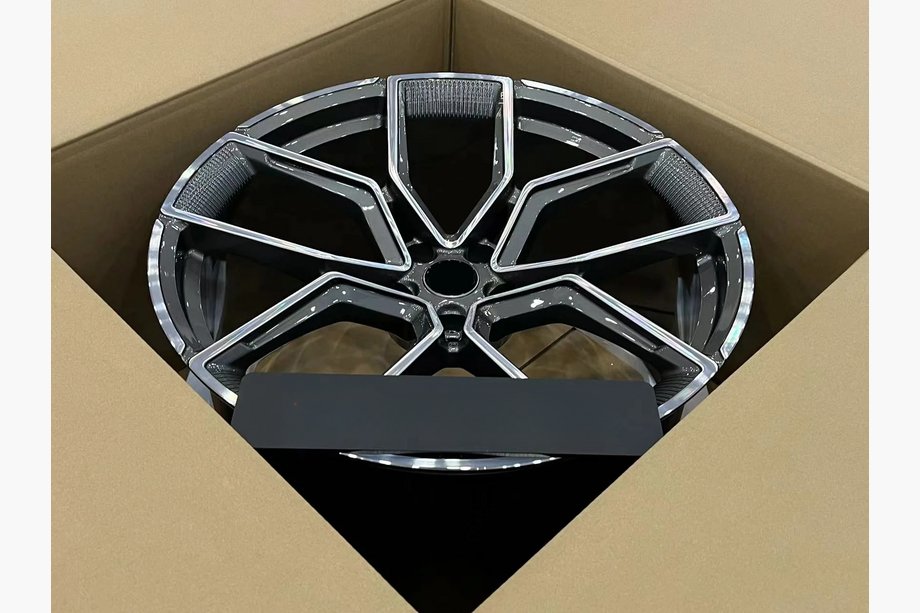 Lotus Emeya Kované disky OEM R20 V7 (4 ks) Fotografia 4