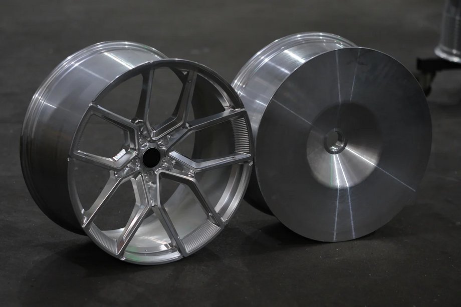 Lotus Emeya Kované disky OEM R20 V7 (4 ks) Fotografia 11