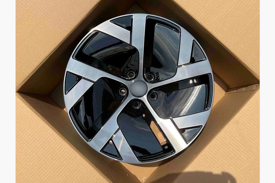 Lucid Air Kované OEM disky R19 V1 (4 ks) Image