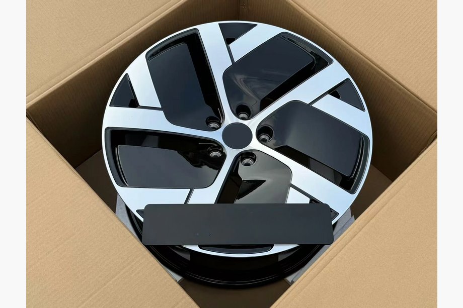 Lucid Air Kované OEM disky R19 V3 (4 ks) Image