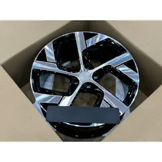 OEM kované disky R21 (4 ks) Lucid Air fotografia 3