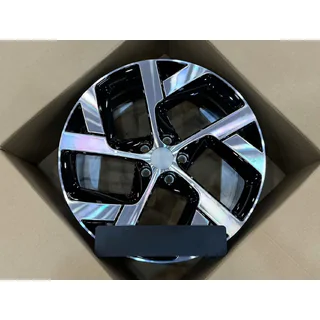 OEM kované disky R21 (4 ks) Lucid Air fotografia 2