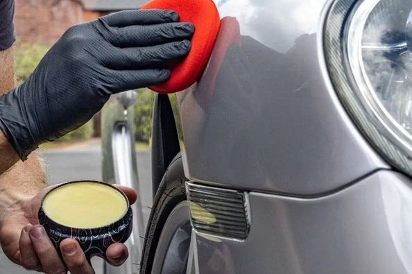 Ako si vybrať vosk na auto: zaručený lesk a ochrana