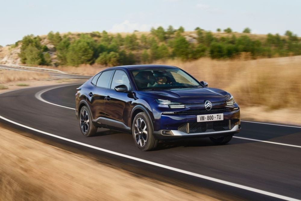 Recenzia Citroen C4 X 2024: Štýlový crossover-fastback s komfortom