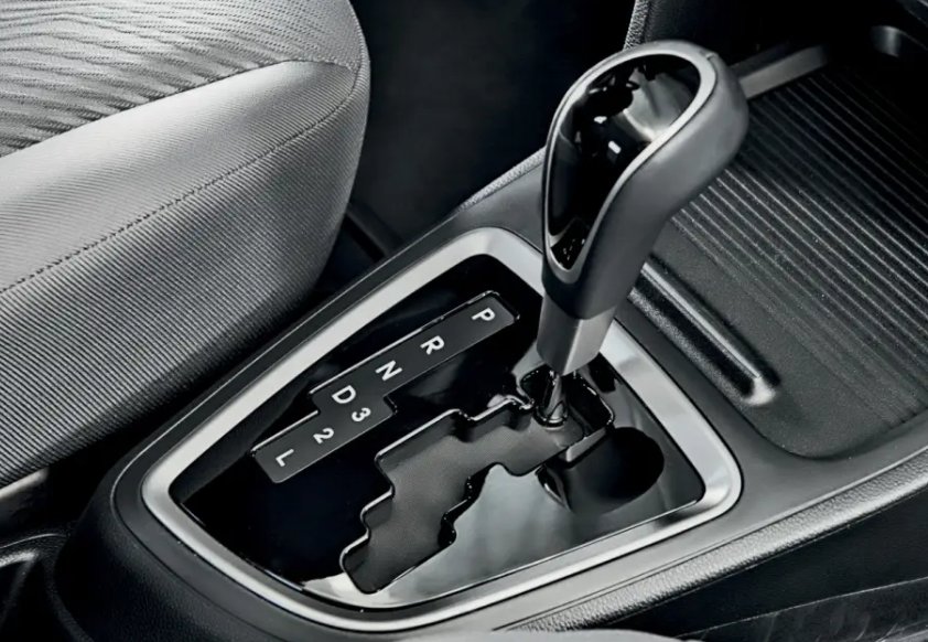 Oplatí sa kúpiť jazdené auto s automatickou prevodovkou?