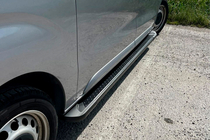 Fiat Scudo 2022– Bočné nášľapy Allmond Black (2 ks, hliník) fotografia 1