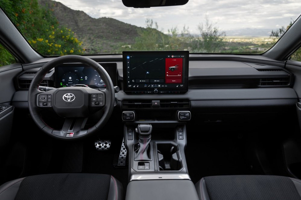 Toyota RAV4 GR Sport Plug-in Hybrid 2026: Prehľad šiestej generácie Fotografia 6