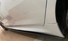 BMW 5. rad G30/G31 2017–2023 ABS kryty prahov (pre M-Sport/M5 prahy, čierny lesk) fotografia 1