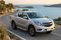 Mazda BT-50 2012– Bočné nášľapy Fullmond (2 ks, hliník) fotografia 1