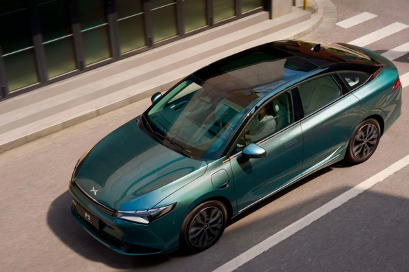 Recenzia Xpeng P5: Kompaktný elektrický sedan pre dynamické mesto