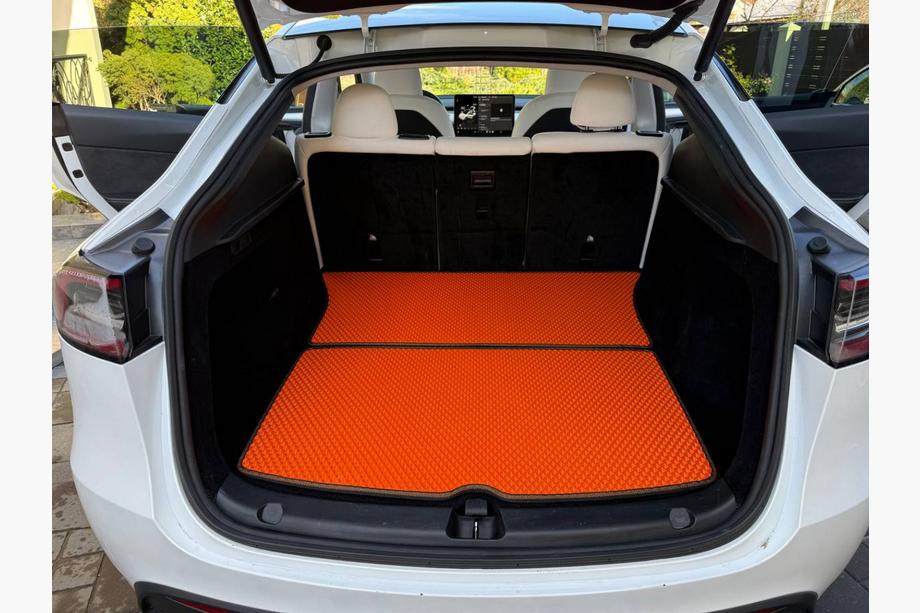 Tesla Model Y 2020– EVA V2 rohož do batožinového priestoru (2020-2024, Oranžová) Image
