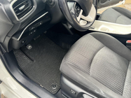 Toyota Prius 2015–2022 EVA autokoberce (LB, čierne) fotografia 1